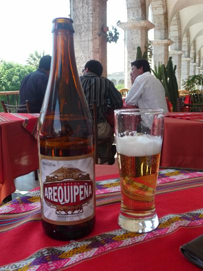 Perou_2010_CED_29.jpg - Bière Arequipena !! 650ml pour 1,25euros !!!!!