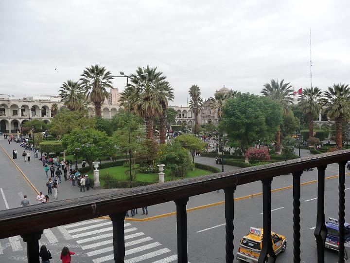 Perou_2010_CED_35.jpg - Plaza de armas